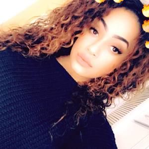 Meet your Posher, Le tisha